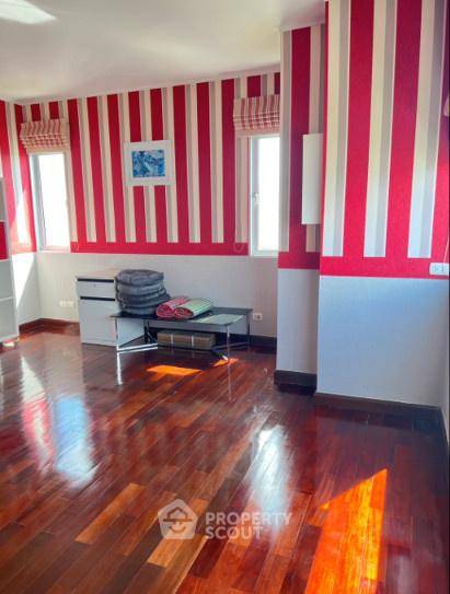 รูป คอนโด 3 ห้องนอน ชั้น 25 ขนาด 144 ตร.ม. Supalai Park Srinakarin (ID 3057725) - รูปที่ 4/21
