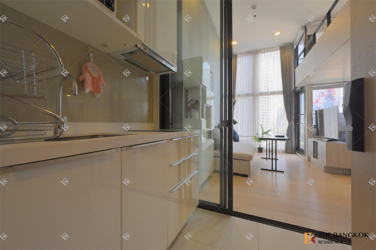 picture Chewathai Residence Asoke  High-potential Location, Not as Expensive as You Think - 2/10