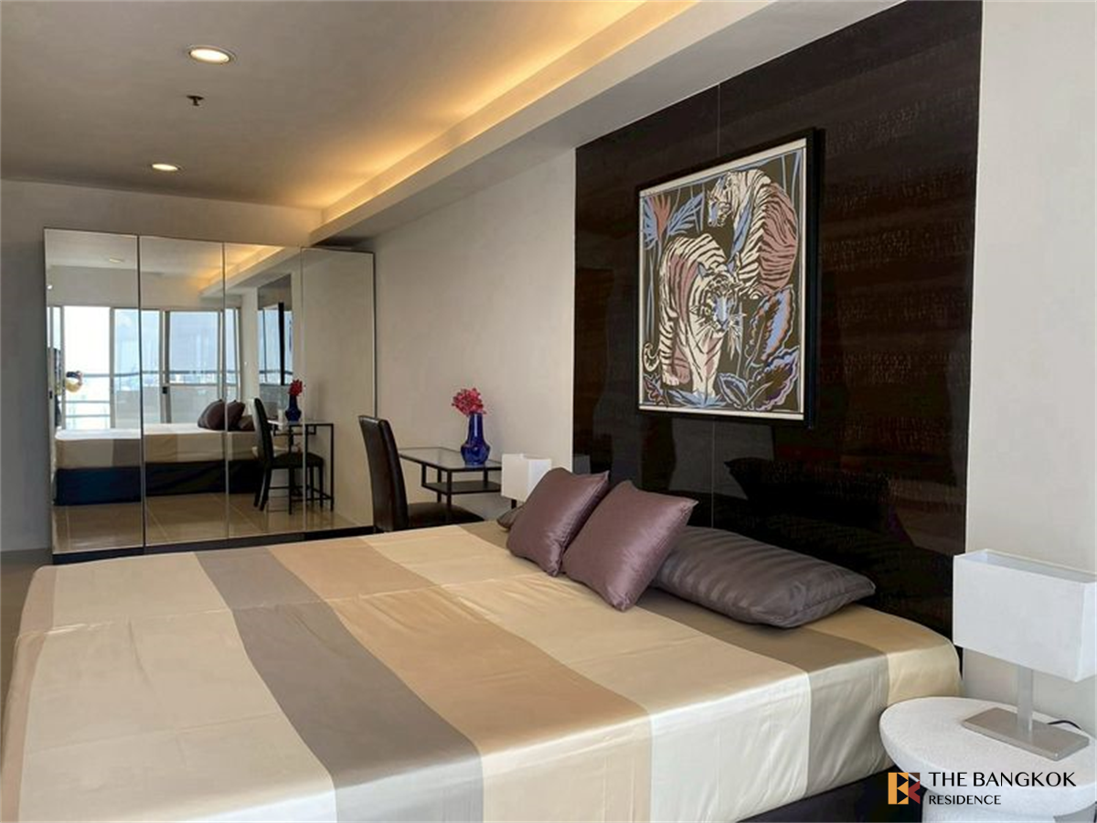 picture Condo in Great Location, Ready-to-move-in Waterford Diamond - 4/10