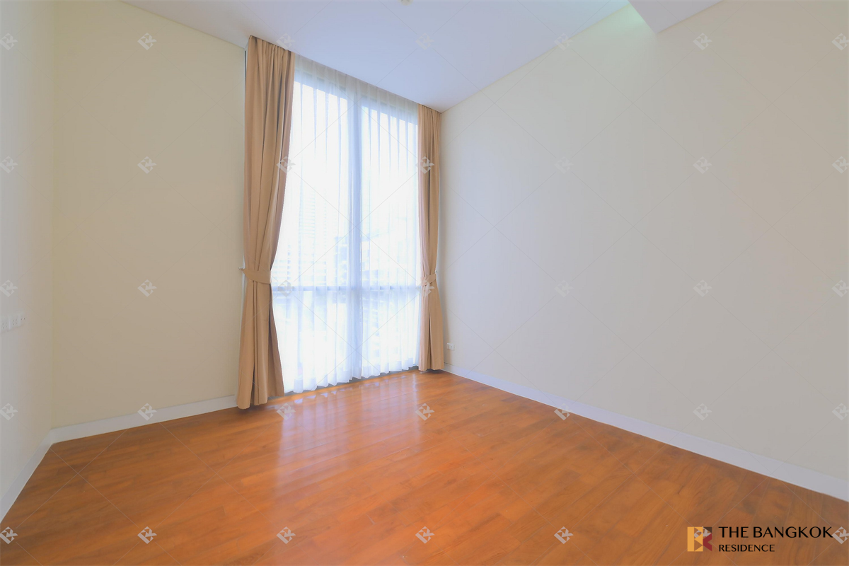 picture Domus 16,18 near BTS Asok - 2/10