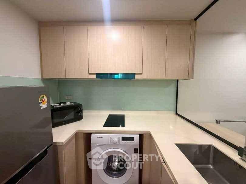 รูป คอนโด 1-ห้องนอน ที่ เซอริโอ้ สุขุมวิท 50 ใกล้ BTS อ่อนนุช (ID 3221379) - รูปที่ 3/9