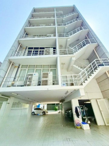 picture 			with elevator 7bed Rajamangala University of Technology Bangkok 350 m. from Narathiwat Sathorn Road            - 6/8