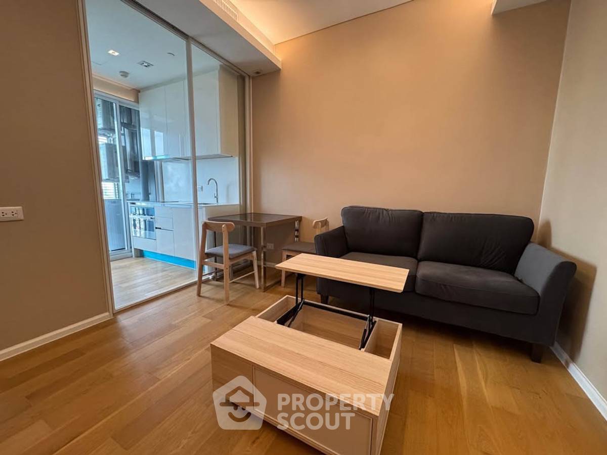 รูป คอนโด 1 ห้องนอน ชั้น 39 The Saint Residences ใกล้ MRT พหลโยธิน (ID 2447682) - รูปที่ 2/6