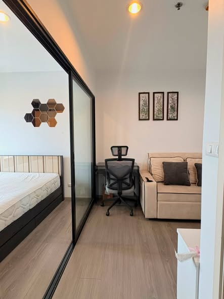 รูป (FY176) ให้เช่า Aspire Sathorn - Taksin (Copper Zone) ชั้น 10 1 ห้องนอน ใกล้ BTS วุฒากาศ - รูปที่ 3/10
