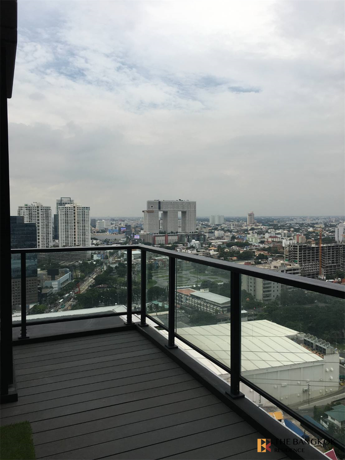 รูป เอ็ม ลาดพร้าว ใกล้ BTS สถานีห้าแยกลาดพร้าว คอนโดที่เป็นที่สุดด้านทำเล - รูปที่ 2/10