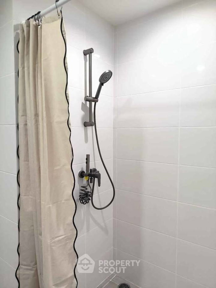 picture 200m To BTS Ari: 1-BR Condo At The Vertical Aree (ID 3230767) - 7/11