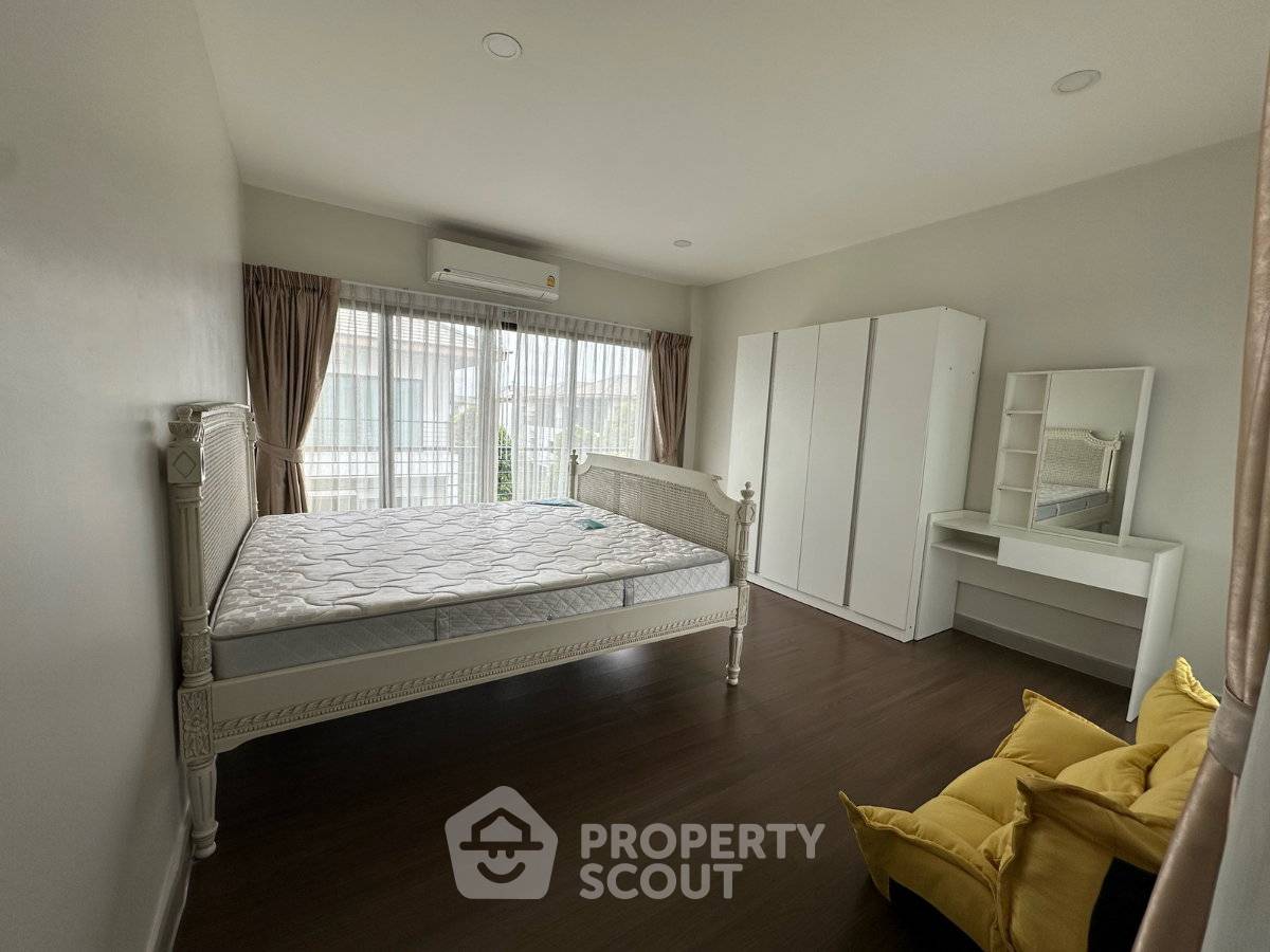 รูป บ้าน 5-ห้องนอน ที่ บ้านลุมพินี สวนหลวง ร. 9 ใน หนองบอน (ID 3273554) - รูปที่ 5/8