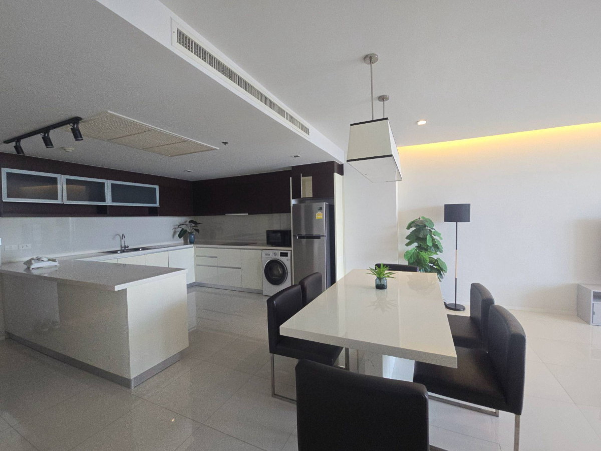 รูป LTHC16120 - Luxury Condo for Rent Sathorn | Sathorn Prime Residence | 185 sq.m. | 3 Beds 3 Baths | High Floor | 82.5K - รูปที่ 4/9