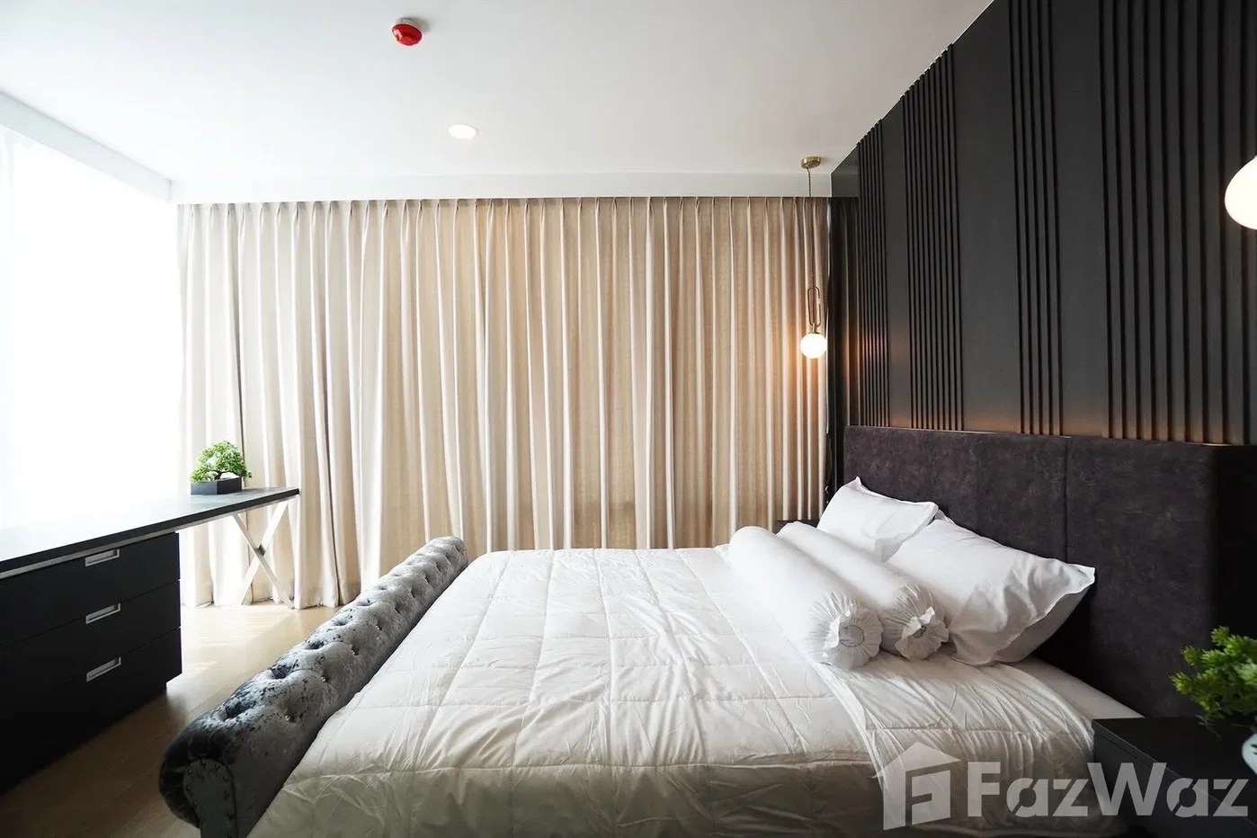 รูป คอนโดให้เช่า 2 ห้องนอน ในโครงการ ไซมิส เอ๊กซ์คลูซีพ ควีนส์ 6753946 - รูปที่ 6/14