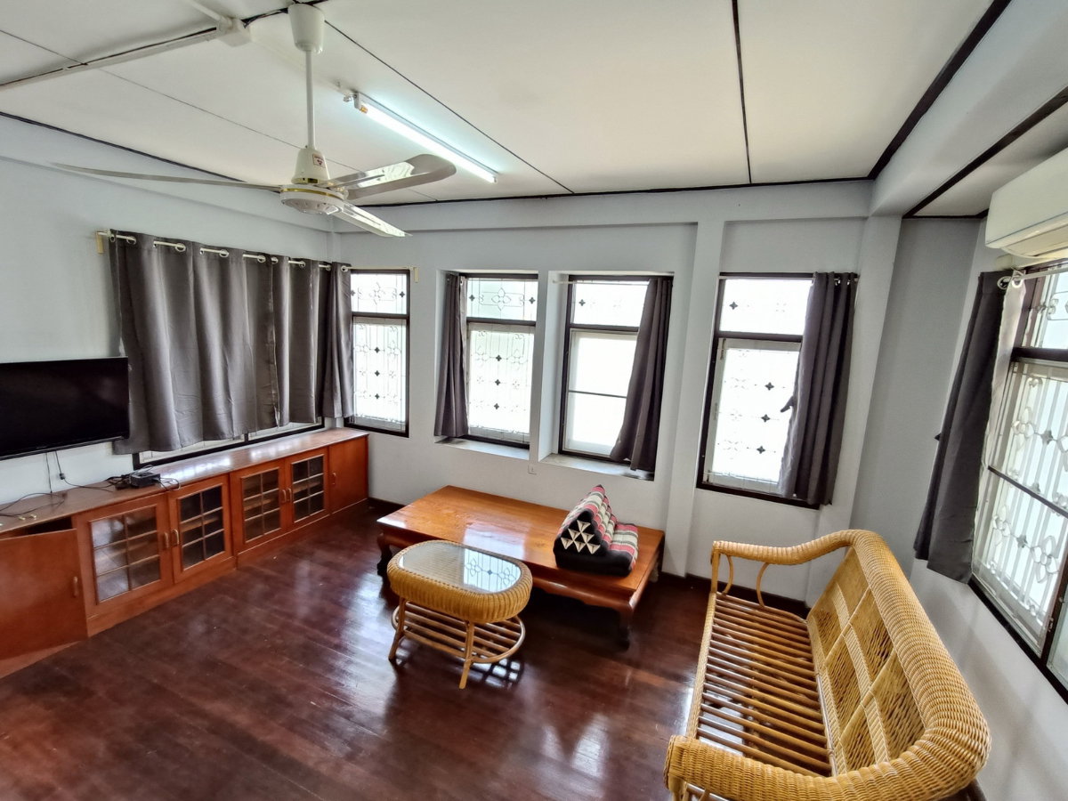 รูป 🏡✨ ให้เช่าบ้านเดี่ยว 2 ชั้น พื้นที่กว้าง | ใกล้ MRT บางโพ เพียง 3 นาที - รูปที่ 3/14
