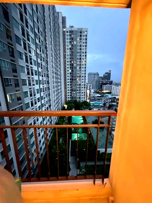 Condos for rent : 1Bed | 1Bath | BTS Ekkamai | 29sqm | THB 12,500/mo | Fl.15 — Aspire Rama 4 Rama 4 - Kluaynamthai