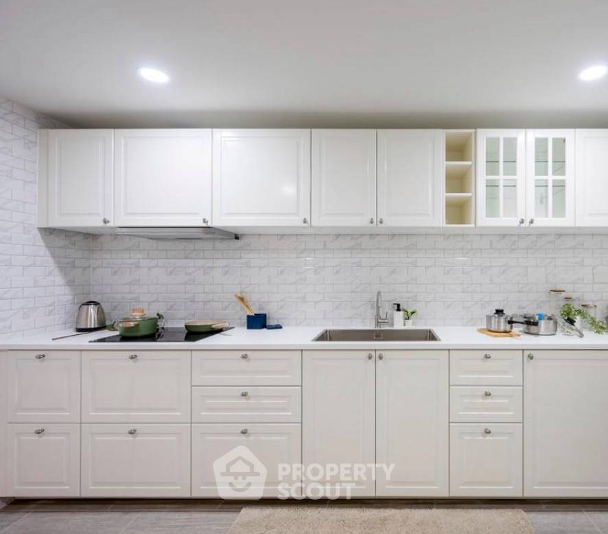 รูป คอนโด 3-ห้องนอน ที่ ลาส โคลินาส ใกล้ BTS อโศก (ID 3121149) - รูปที่ 2/10