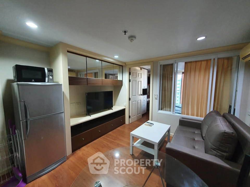 รูป คอนโด 1-ห้องนอน ที่ แกรนด์ พาร์ค วิว อโศก ใกล้ MRT สุขุมวิท (ID 3279702) - รูปที่ 2/10