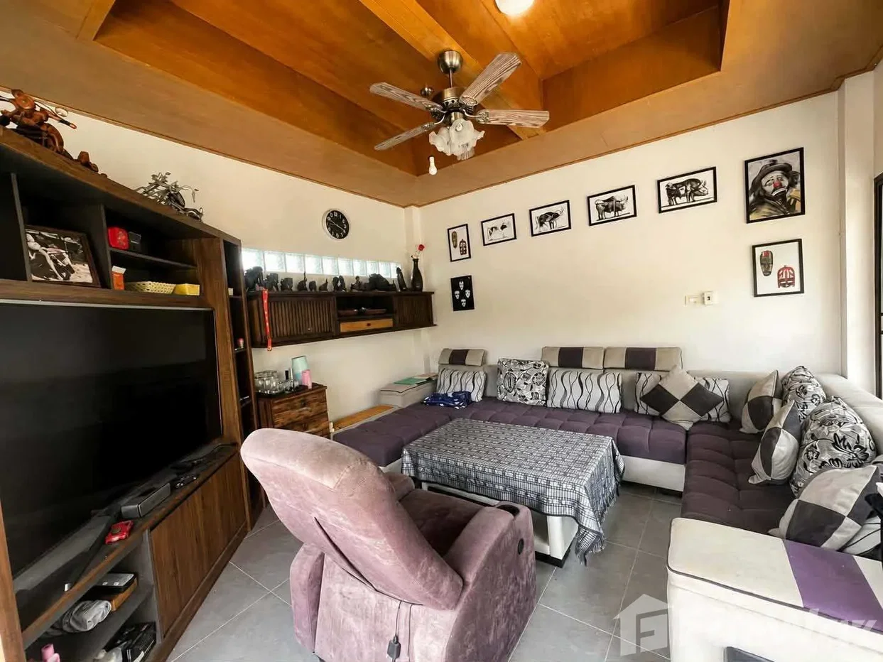 picture 3 Bedrooms Villa for Sale 6752635 - 10/12