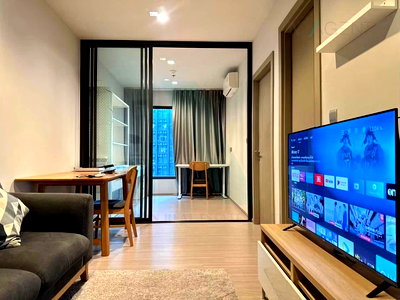 คอนโดให้เช่า : 🎉 ให้เช่าคอนโด ไลฟ์ อโศก-พระราม 9 อาคาร 1 ชั้น 12 1 BED PLUS ขนาด 40 ตรม ใกล้ ตลาดอยู่เจริญ