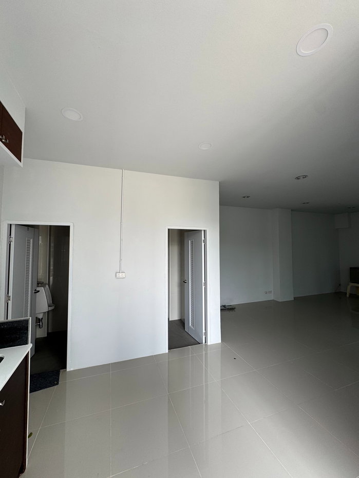 picture #HHR90 For Rent: 4-Story Home Office 📍 Town in Town - Pradit Manutham - 13/39