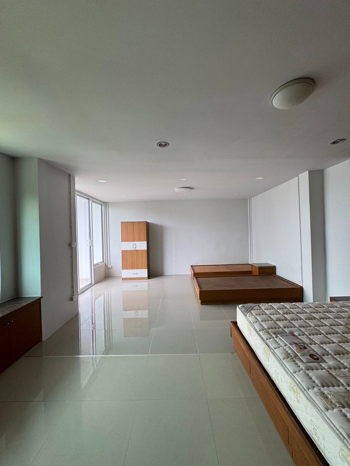 picture #HHR90 For Rent: 4-Story Home Office 📍 Town in Town - Pradit Manutham - 36/39