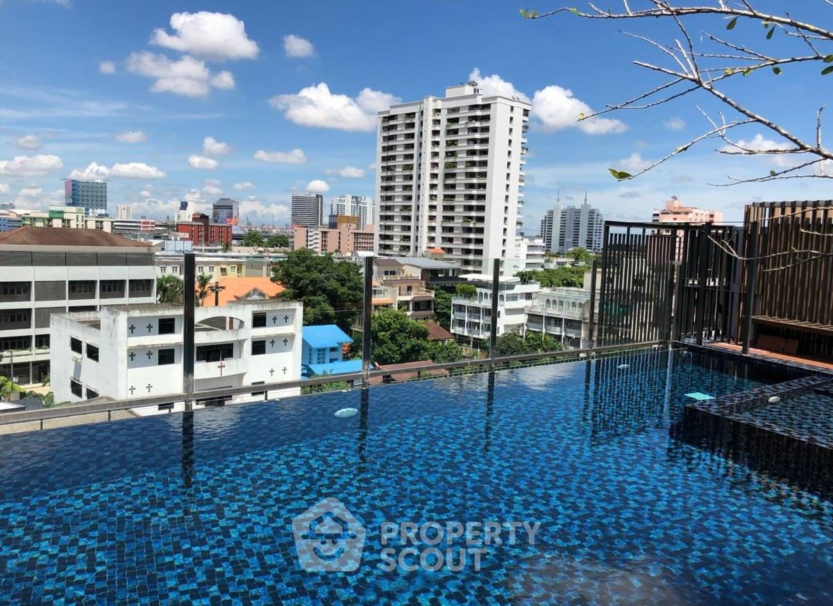 รูป คอนโด 4-ห้องนอน ที่ คอนโด สุวรรณสวัสดิ์ ใกล้ MRT คลองเตย (ID 3276463) - รูปที่ 11/14