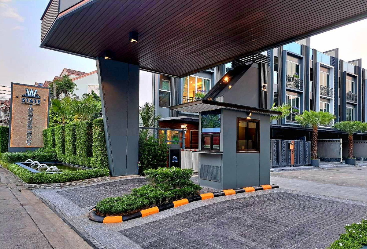 รูป 🏡✨ WE STATE DONMUANG | Modern Luxury Townhome 3 ชั้น + Rooftop Terrace ✨🏡 - รูปที่ 1/9