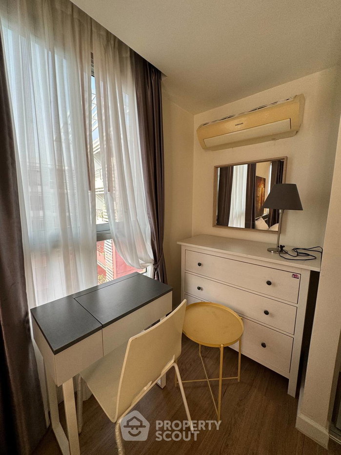 picture 2-BR Condo at The Kris Ratchada 17 near MRT Sutthisan (ID 3270991) - 5/24