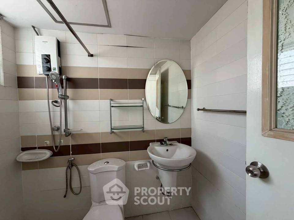 รูป 3 ห้องนอน กว้าง 176 ตารางเมตร Grand Ville House 1 ใกล้ BTS พร้อมพงษ์ (ID 2605120) - รูปที่ 8/20
