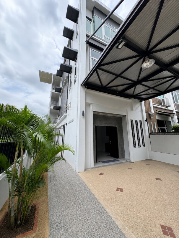 picture #HHR90 For Rent: 4-Story Home Office 📍 Town in Town - Pradit Manutham - 8/39