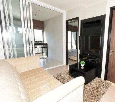 คอนโด 1 ห้องนอน Rhythm Sukhumvit 44/1 ใกล้ BTS พระโขนง เพียง 70 ม. (ID 3276461)