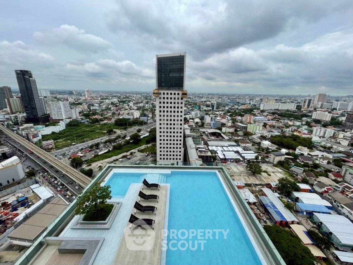 picture 2-BR Condo at Knightsbridge Prime Ratchayothin near BTS Ratchayothin (ID 3240006) - 14/15