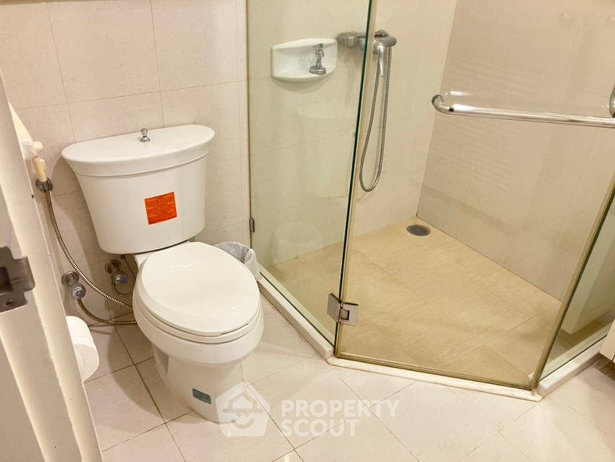 รูป ใกล้ BTS ทองหล่อ 300 ม. | คอนโด 2 ห้องนอน La Vie En Rose Place Condominium (ID 2841475) - รูปที่ 7/19