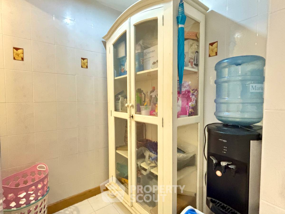 รูป คอนโด 4-ห้องนอน ที่ ลา รอยัล ใกล้ เมืองพัทยา (ID 3280816) - รูปที่ 1/34
