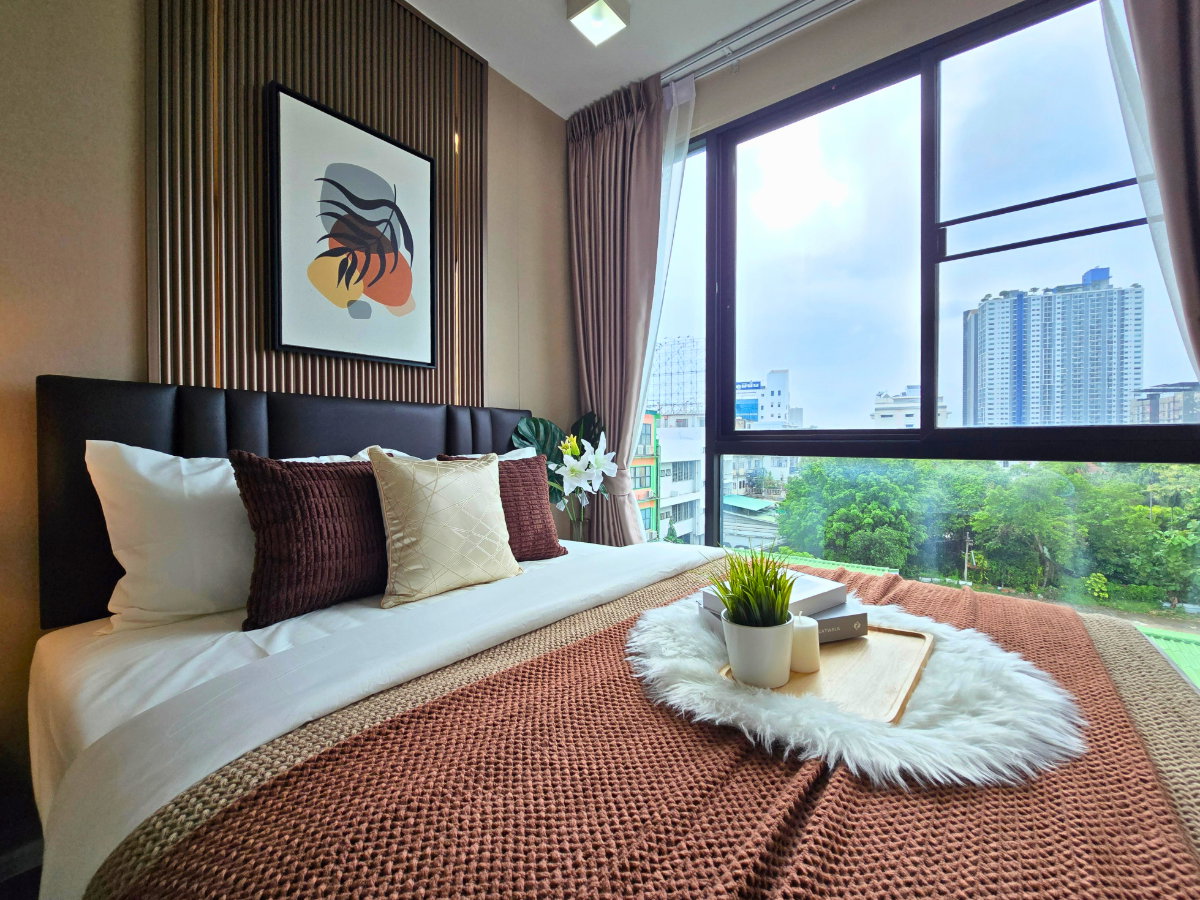 รูป ห้องมุม  เป็นส่วนตัว  ใกล้รถไฟฟ้าแบบเดินถึง - รูปที่ 4/23