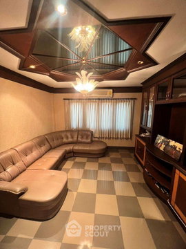 4-BR Townhouse in Samet (ID 3249059)