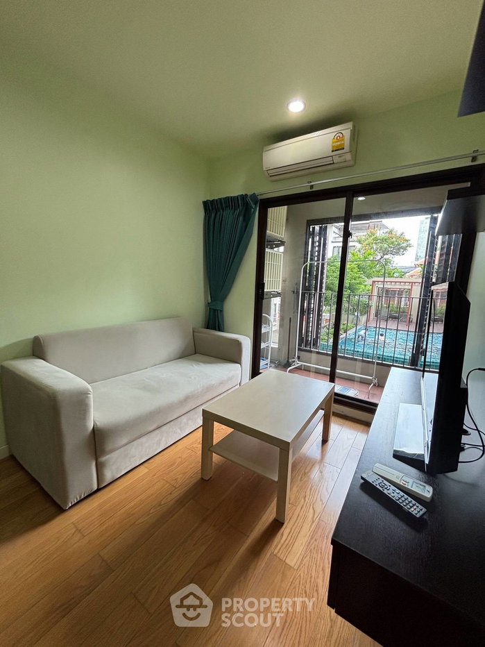 picture 1-BR Condo at Condolette Dwell Sukhumvit 26 near BTS Phrom Phong (ID 3057640) - 2/14