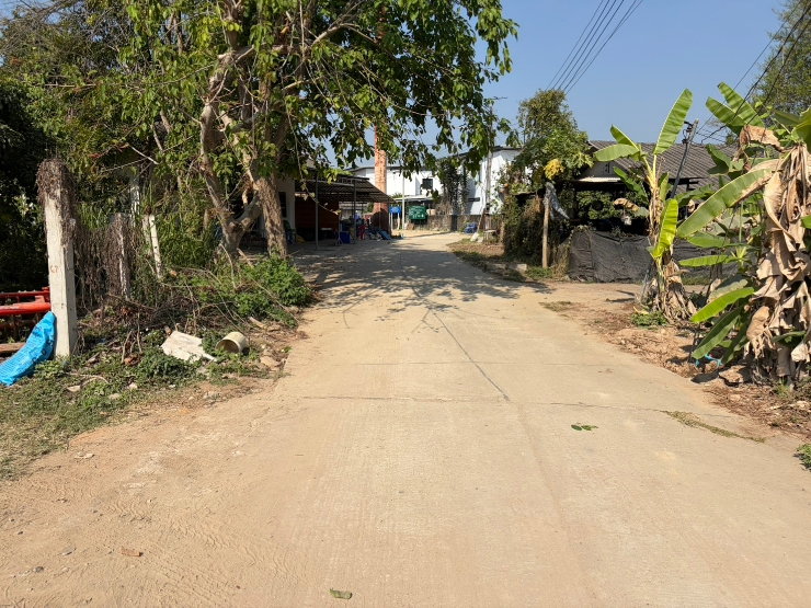 รูป ขายที่ดินโฉนดครุฑแดง 2 แปลง 3 ไร่ 1 งาน 58 ตร.ว. ต.หางดง อ.หางดง เชียงใหม่ พร้อมทางเข้าเป็นกรรมสิทธิ์ เจ้าของขายเอง - รูปที่ 3/12