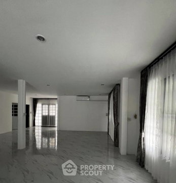 บ้าน 5-ห้องนอน ใน พลับพลา (ID 3271266)