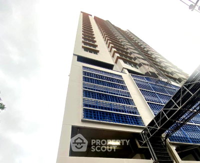 Condos for rent : 200m To BTS Saint Louis | 2-BR At St. Louis Grand Terrace (ID 3274888)