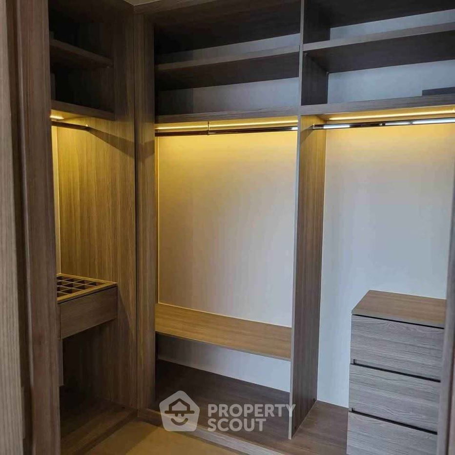 picture 2-BR Condo at Celes Asoke near MRT Sukhumvit (ID 3048726) - 21/25