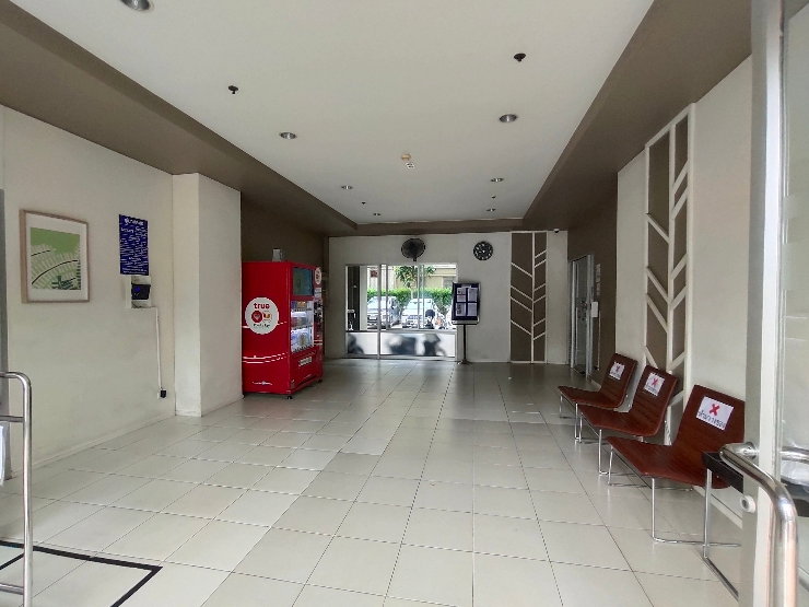 รูป ให้เช่าลุมพินีนวมินทร์ศรีบูรพาตึกA ตึกเดียวกับ7-11. ห้องริม +เฟอร์นิเจอร์ครบ สภาพใหม่ - รูปที่ 29/36
