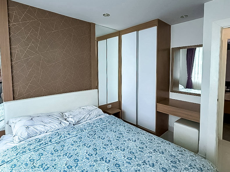 picture 2 Bedroom Condo for Sale Amazon Residence Jomtien Pool View - 5/10
