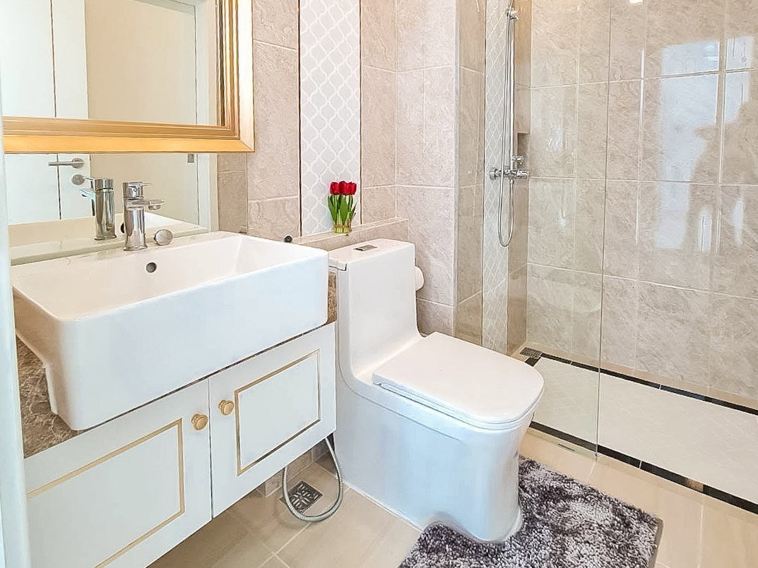 รูป 2 Bed Condo for Sale The Empire Tower Pattaya Sea View - รูปที่ 8/12