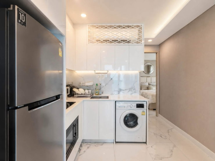 picture Condo for Rent Jomtien • Beachfront Location • 2 Bedrooms • Sea View - 7/16