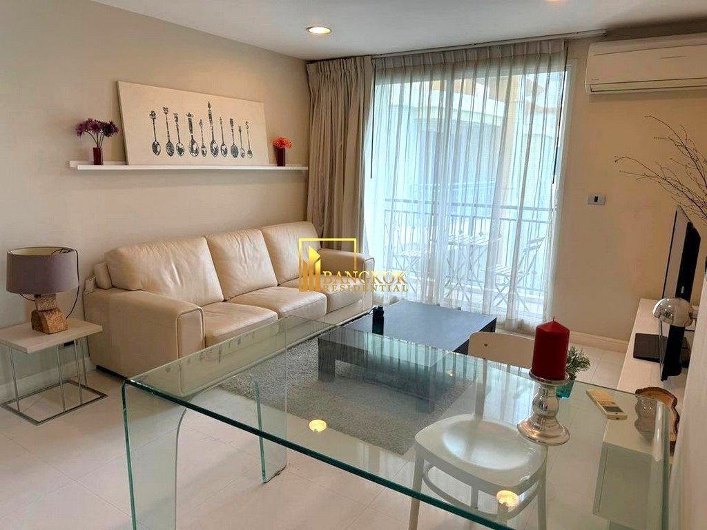 รูป The Crest 24 | Modern 2 Bedroom Condo in Phrom Phong Area - BR18903CD - รูปที่ 1/19