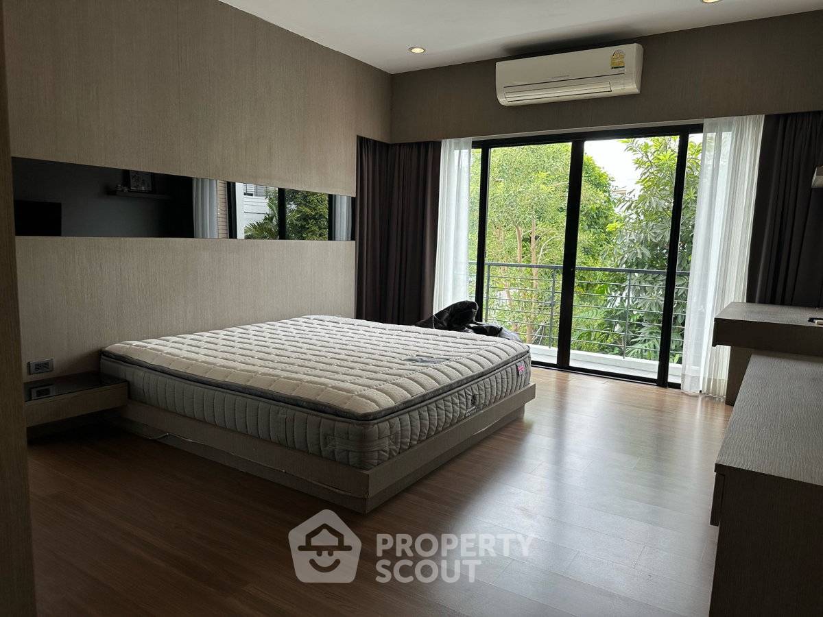 รูป บ้าน 5-ห้องนอน ที่ บ้านลุมพินี สวนหลวง ร. 9 ใน หนองบอน (ID 3273554) - รูปที่ 3/8