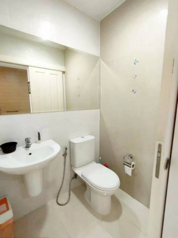 รูป ขาย ทาวน์โฮม 3 ชั้น ตกแต่งใหม่ทั้งหลัง | บ้านกลางเมือง เอสเซ้นส์ อ่อนนุช-วงแหวน - รูปที่ 10/12