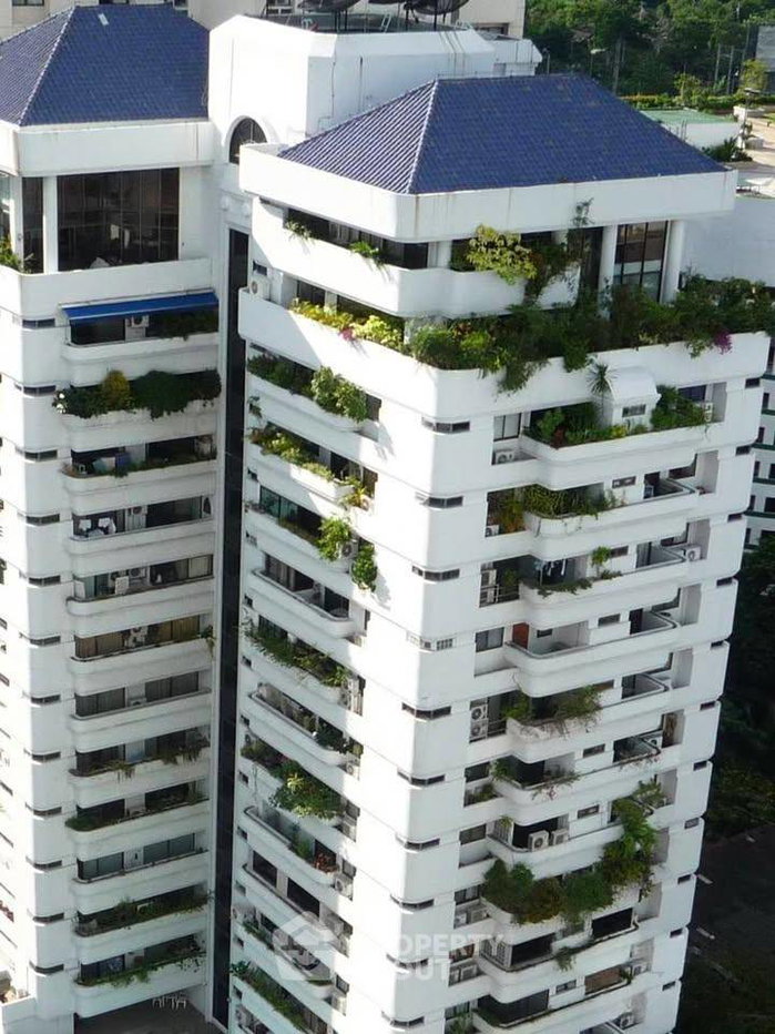 picture 3-BR Condo at Beverly Tower near ARL Makkasan (ID 3161048) - 37/38