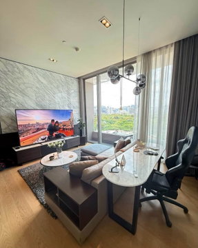 LTHC16114 - Luxury Condo for Rent Sala Daeng | 55 sq.m. | 1 Bed 1 Bath | Near BTS Sala Daeng | 55K 