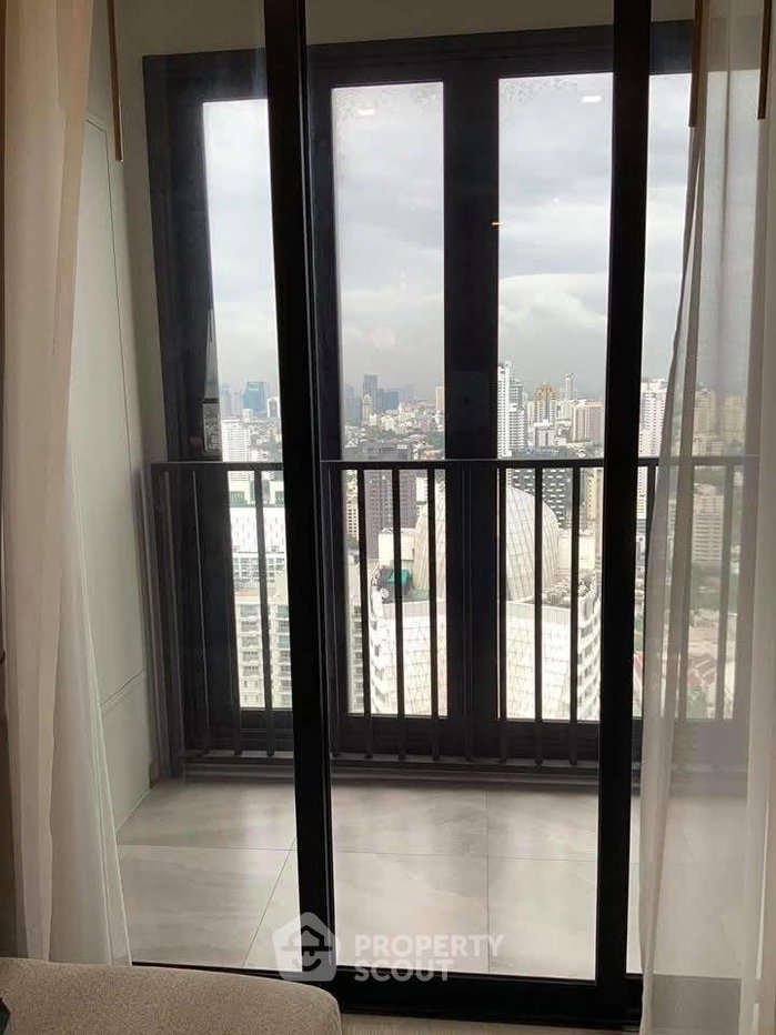 picture 38th-Floor 1-BR Ashton Asoke, 70m To MRT Sukhumvit (ID 3279870) - 4/12