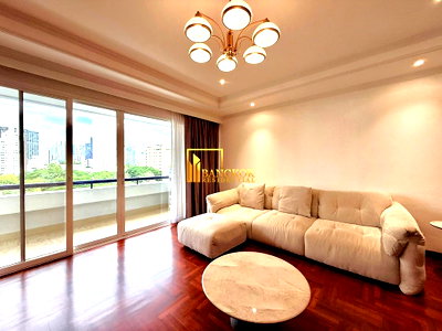 คอนโดให้เช่า : Spacious 3 Bedroom Apartment For Rent in Phrom Phong Area - BR21180AP