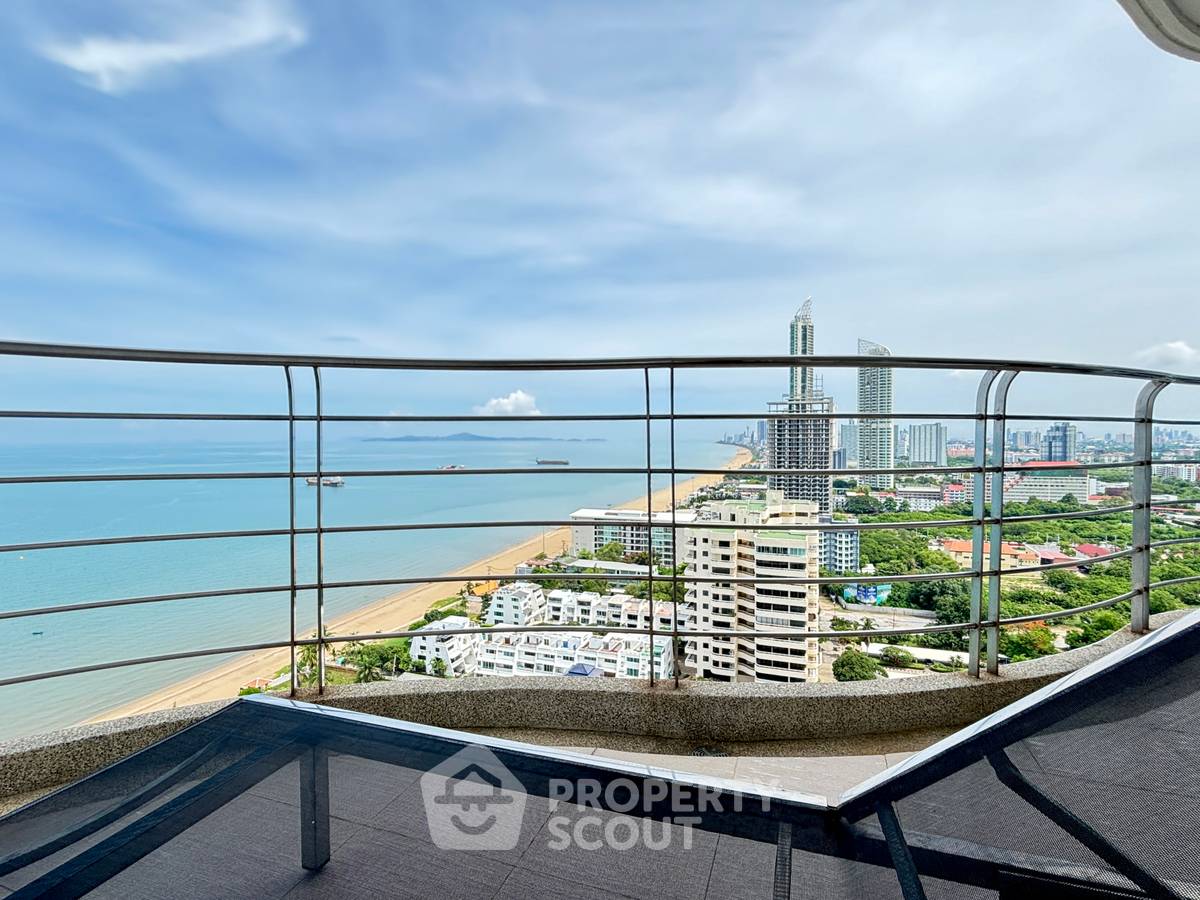 รูป คอนโด 4-ห้องนอน ที่ ลา รอยัล ใกล้ เมืองพัทยา (ID 3280816) - รูปที่ 23/34