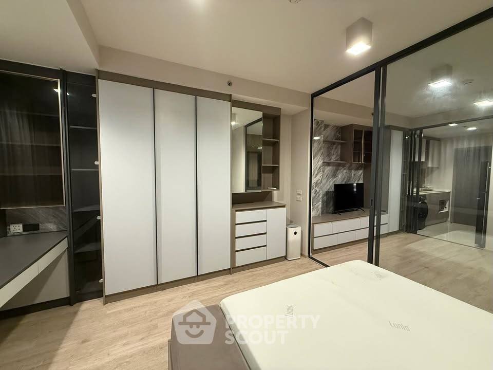 รูป ใกล้ BTS วงเวียนใหญ่ 200 เมตร | คอนโด 1 ห้องนอน Ideo Sathorn-Wongwian Yai (ID 3276184) - รูปที่ 6/13